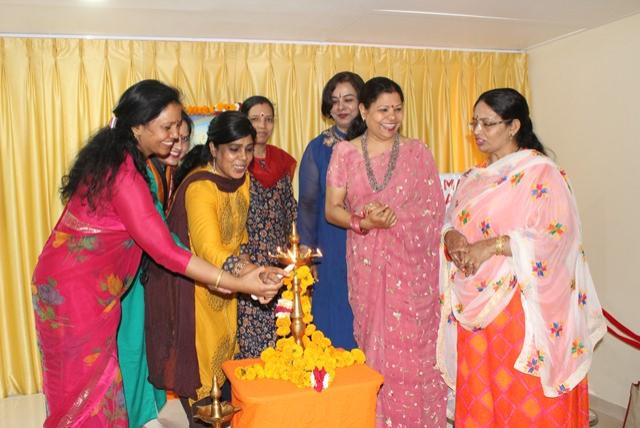 Maharishi Sahasrasheersha Devi Mandal, ladies wing of Maharishi World Peace Movement has celebrated International Women Day 2018 at Maharishi Bliss Residency Bhopal. Deep Prajwalan.